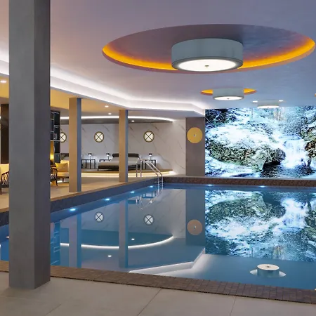 Leonardo Royal Baden- Hotel 4*