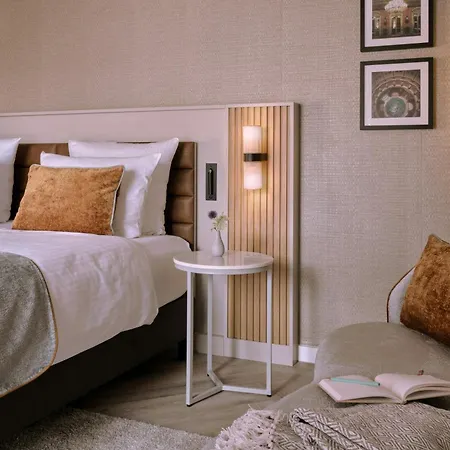 Leonardo Royal Baden- Hotel 4*