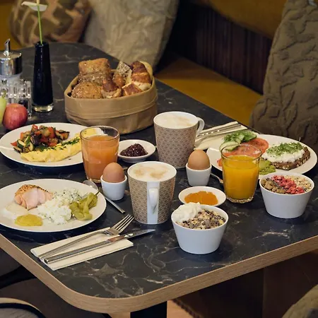 ليوناردو رويال فندق بادن بادن