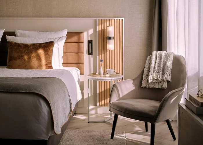 Hotel Leonardo Royal Baden- 4*